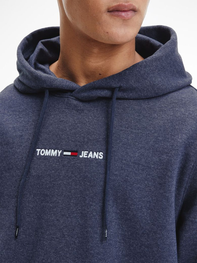 Tommy Jeans TJM STRAIGHT LOGO HOODIE modrá