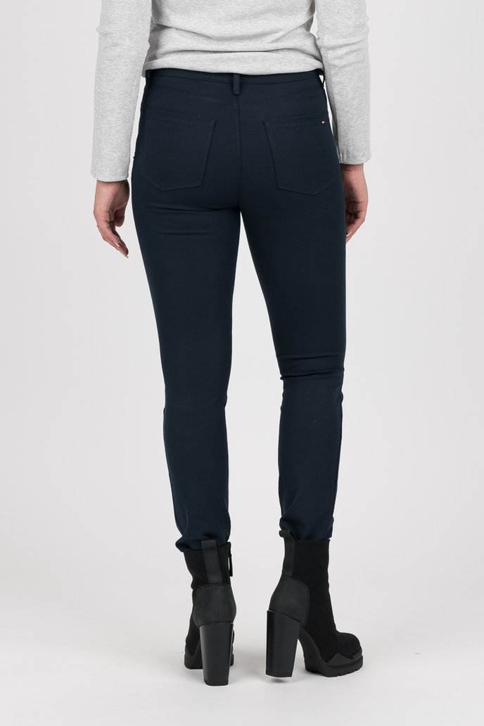 TH ESSENTIAL GABARDINE COMO PANT tmavomodré